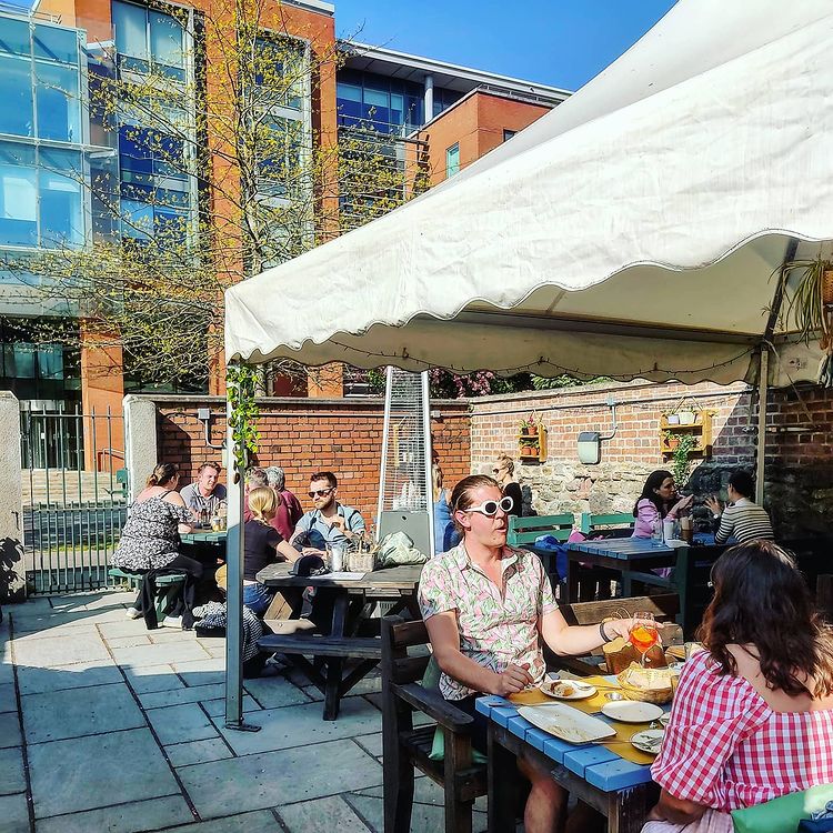 La Panza at Chatterton's Cafe