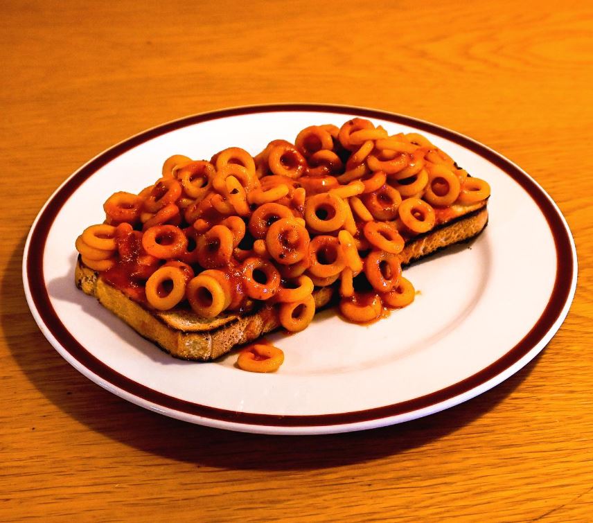 Spaghetti hoops on toast
