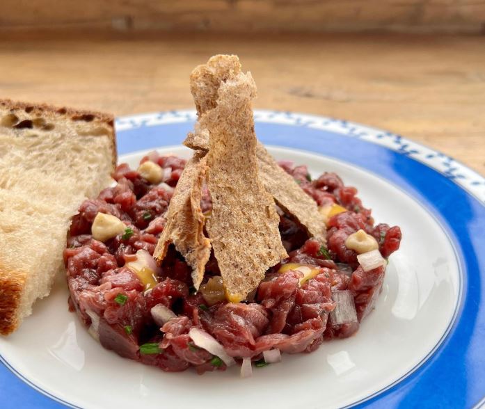 Steak tartare at The Baffled King