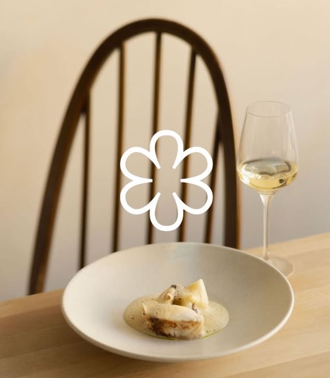 Wilsons wine and dish