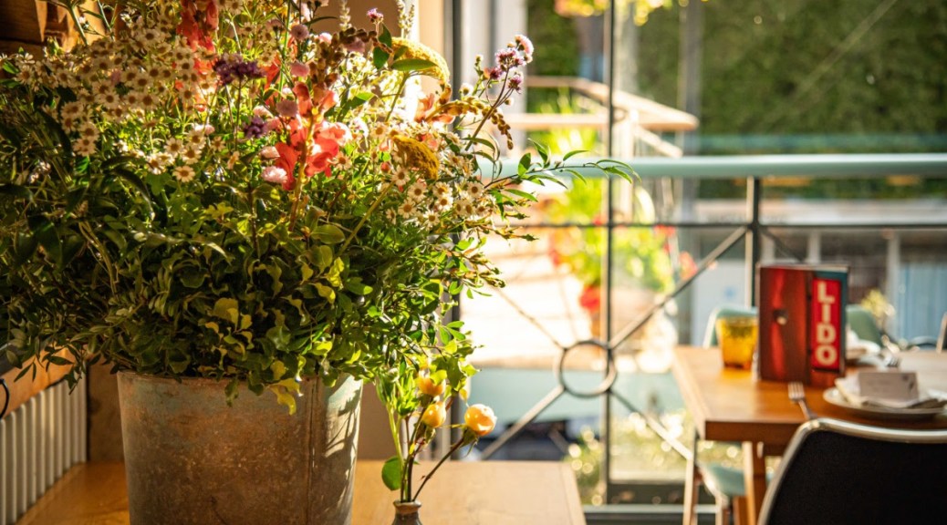 Lido supper club